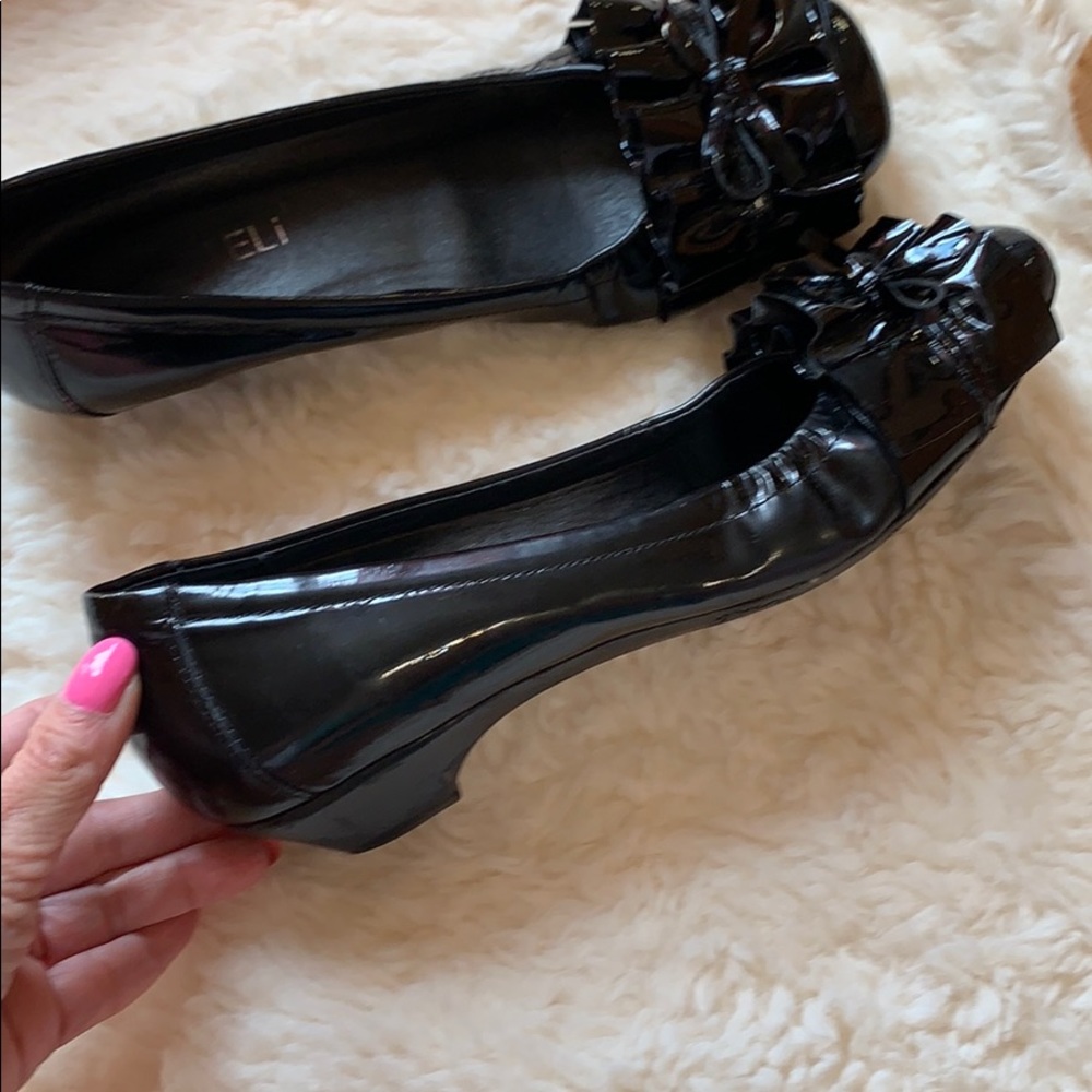 Vaneli Black Flat - image 4